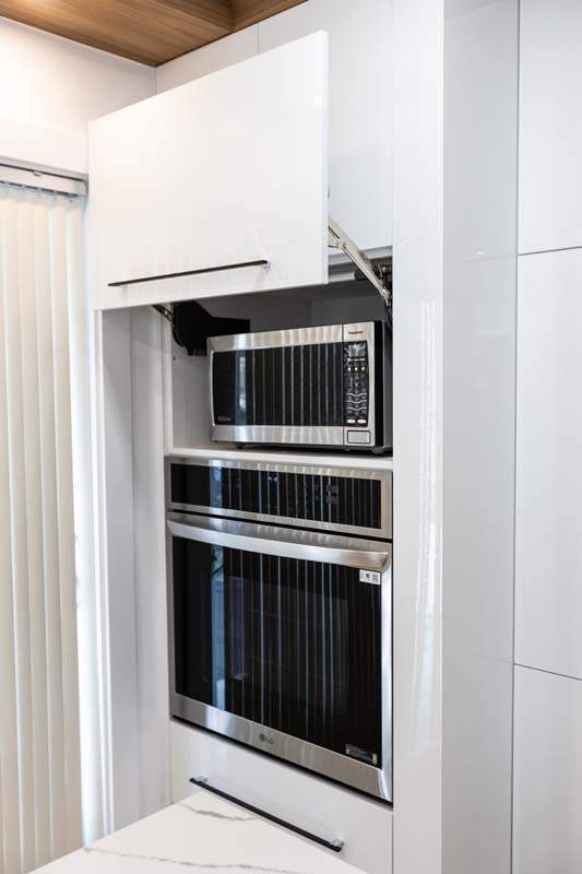 Conception d’armoires de cuisine sur mesure Montréal