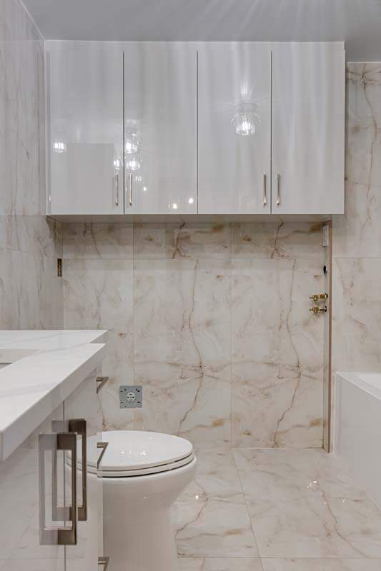 Meubles de salle de bains sur mesure Montréal