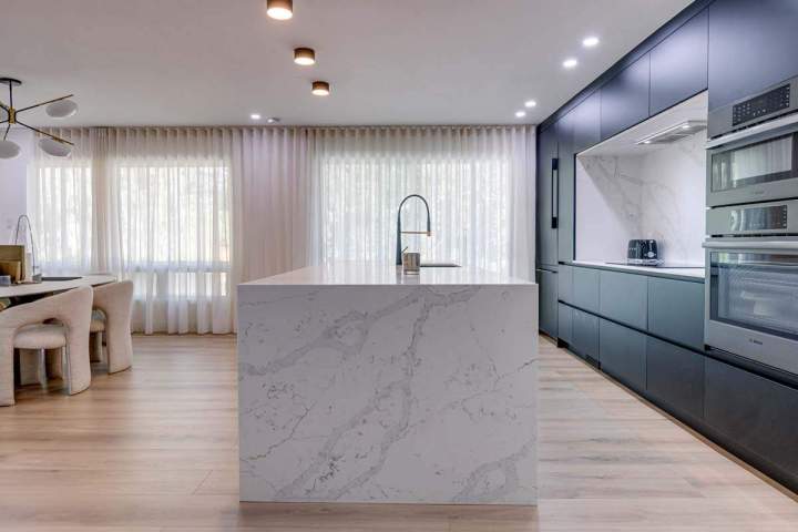 Armoire de cuisine sur mesure Montréal