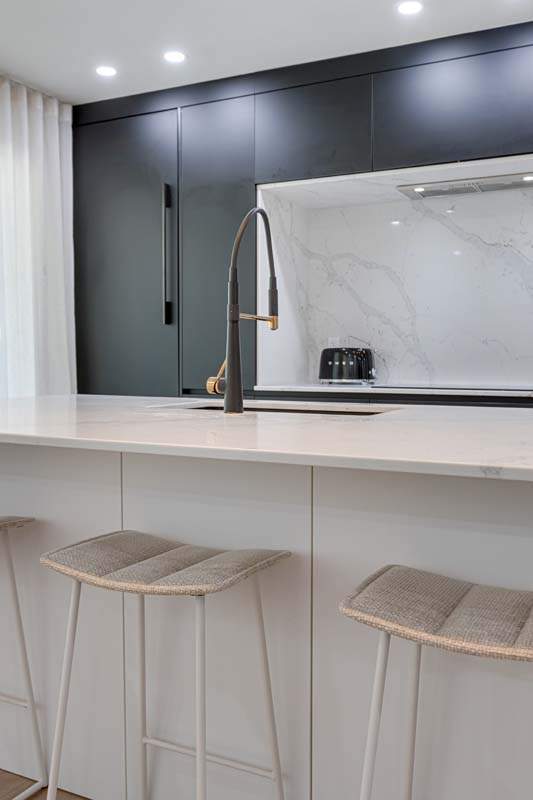 Armoire de cuisine sur mesure Montréal